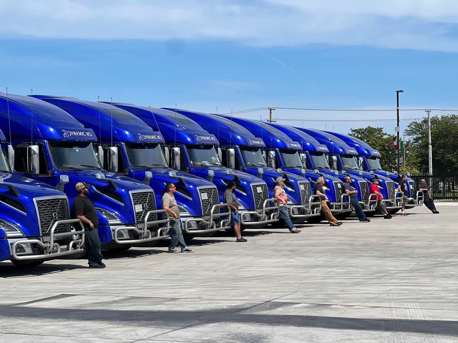 Dynamic MD flatbed and step deck truck drivers